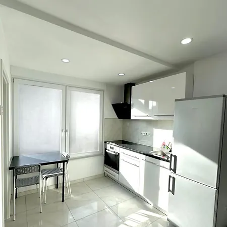 Apartment Apartment